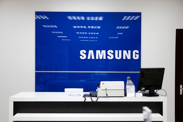 Samsung (фирменный магазин) от БрендМастер